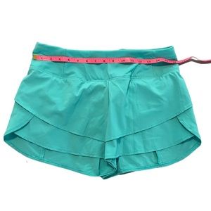 Calia Size M petal running shorts